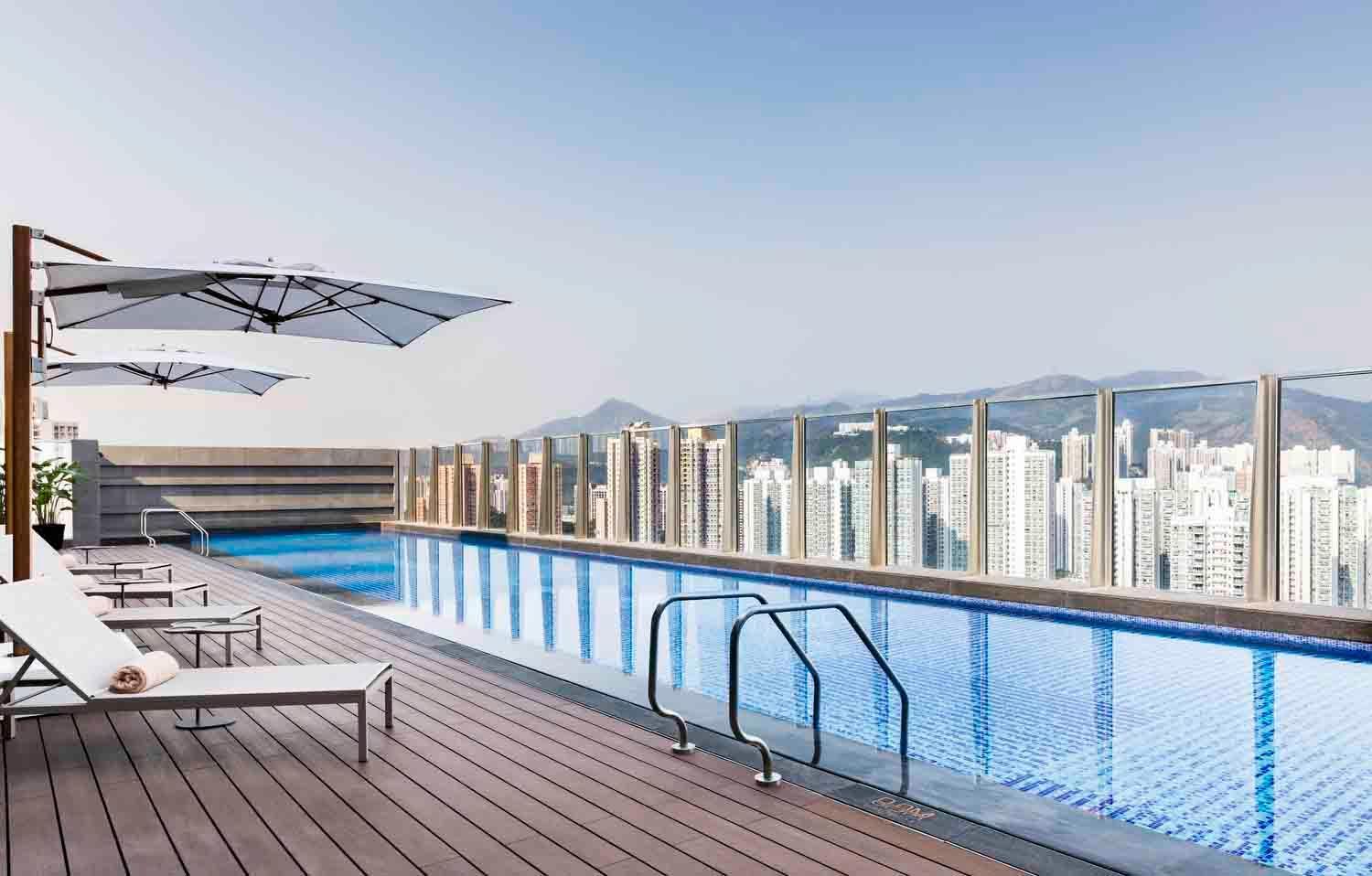 Alva Hotel By Royal Hongkong Exteriör bild Rooftop swimming pool